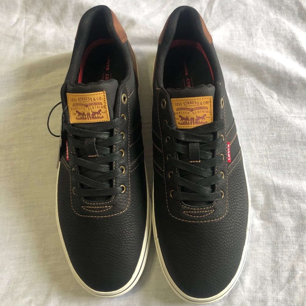 Levi’s Mens Miles Tumbled Wx Rubber Sole